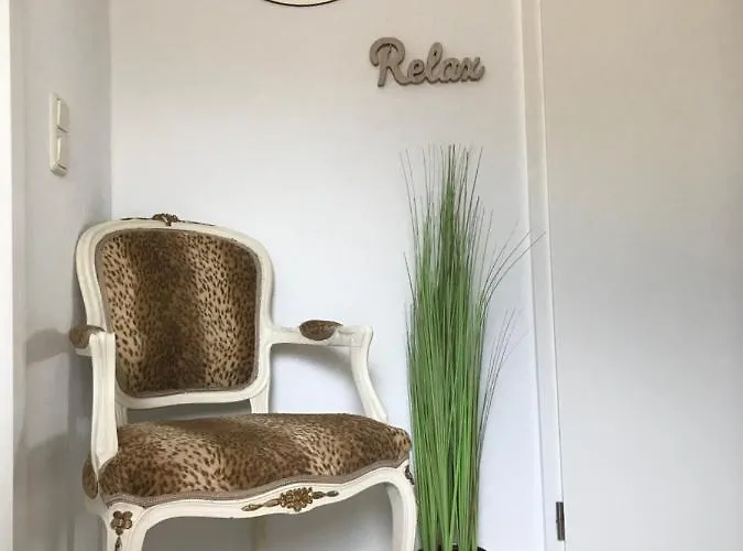 Eifeldoemchen بيت للعطل باد مونستريفل